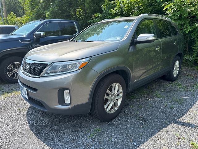 used 2015 Kia Sorento car, priced at $11,990