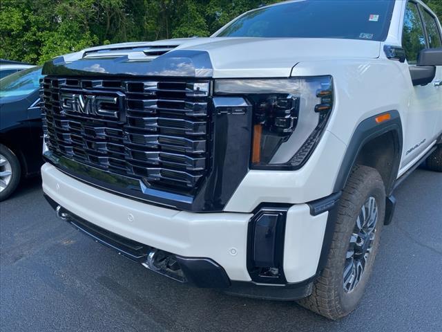 new 2024 GMC Sierra 3500 car, priced at $102,473