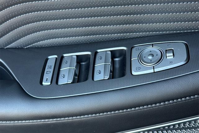 used 2025 Hyundai Palisade car, priced at $48,280