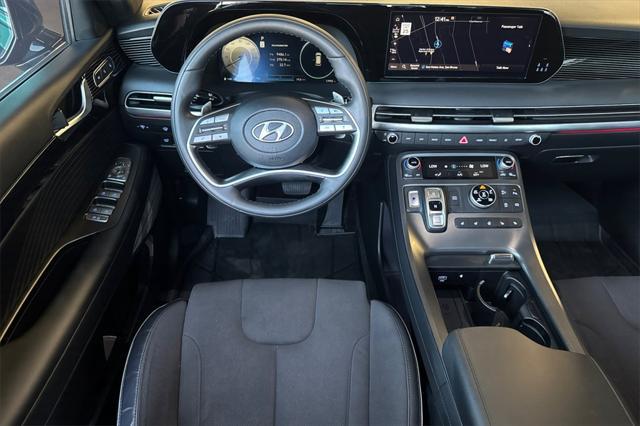 used 2025 Hyundai Palisade car, priced at $48,280