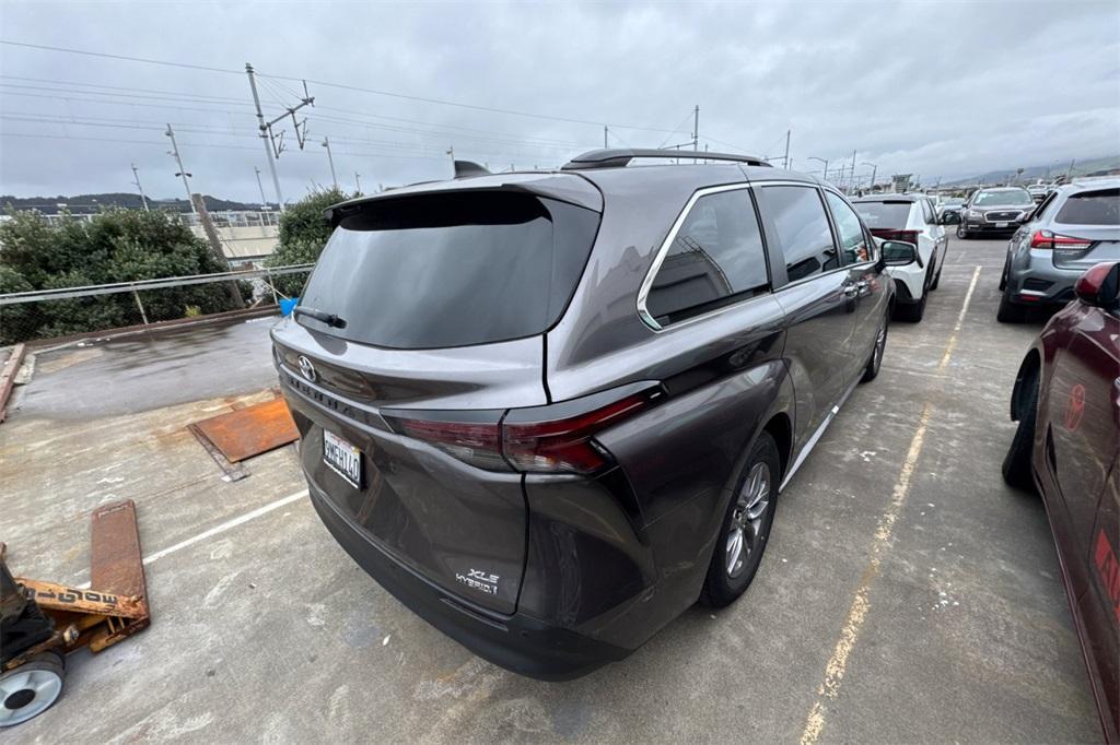 used 2023 Toyota Sienna car, priced at $40,708