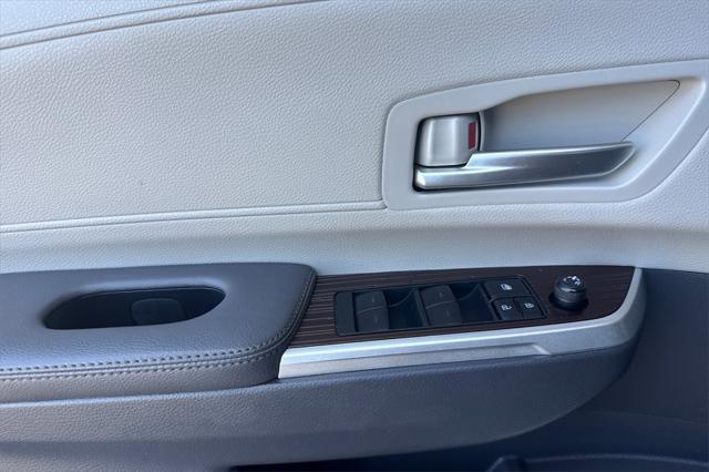 used 2023 Toyota Sienna car, priced at $41,382