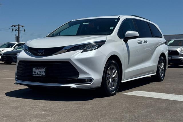 used 2023 Toyota Sienna car, priced at $41,382
