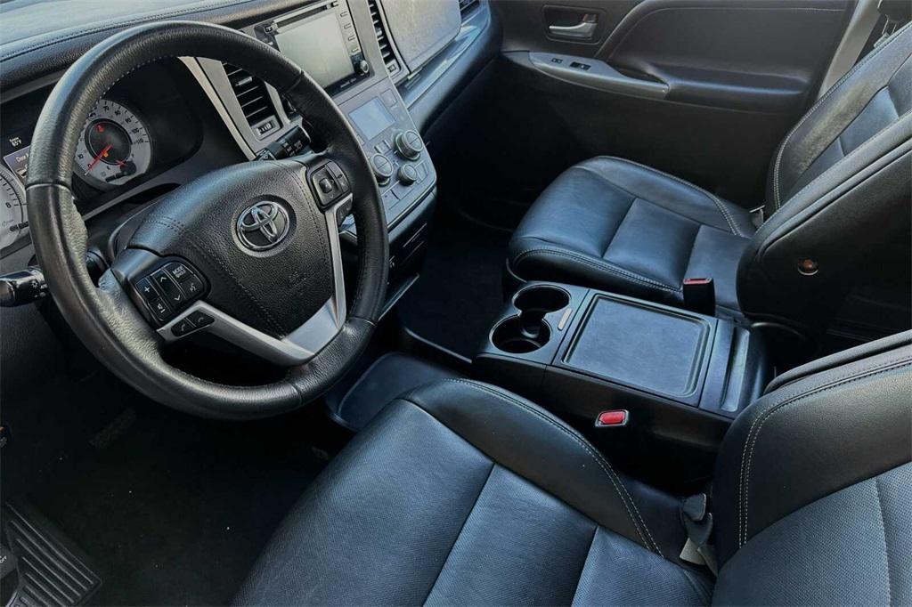 used 2018 Toyota Sienna car, priced at $27,287