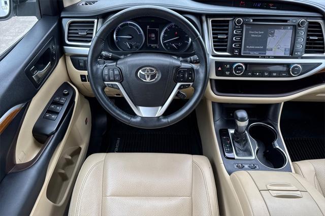 used 2019 Toyota Highlander Hybrid car, priced at $32,800
