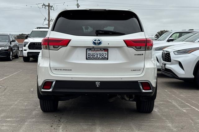 used 2019 Toyota Highlander Hybrid car, priced at $32,800