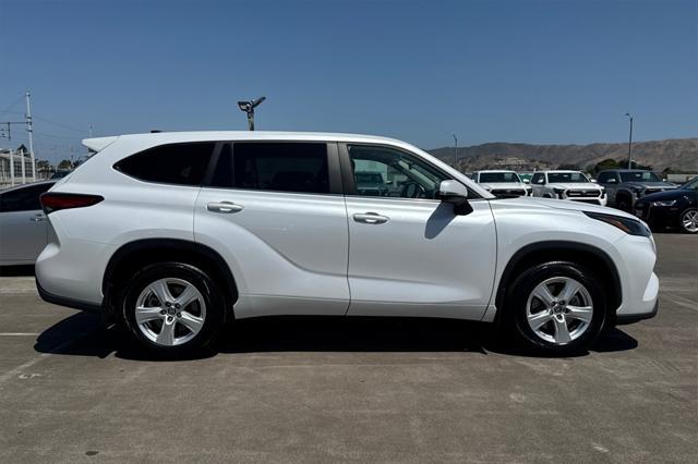 used 2023 Toyota Highlander car, priced at $40,057
