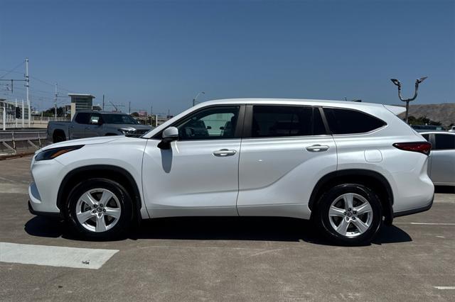 used 2023 Toyota Highlander car, priced at $40,057
