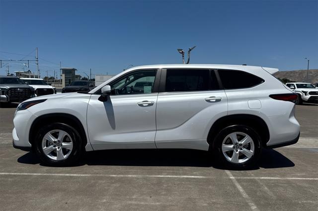 used 2023 Toyota Highlander car, priced at $37,594