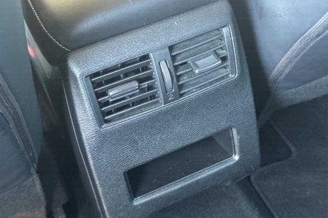 used 2023 Mitsubishi Outlander car, priced at $23,436