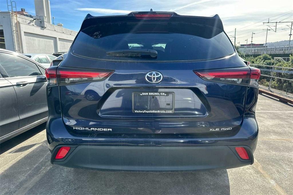 used 2024 Toyota Highlander car, priced at $43,366