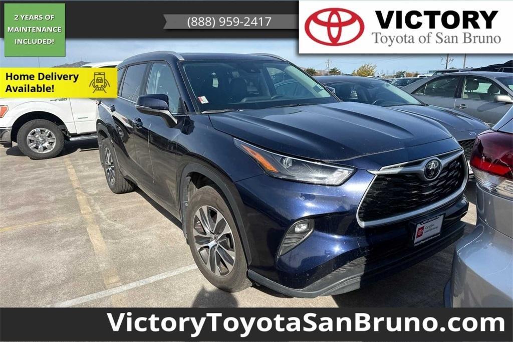 used 2024 Toyota Highlander car, priced at $43,366