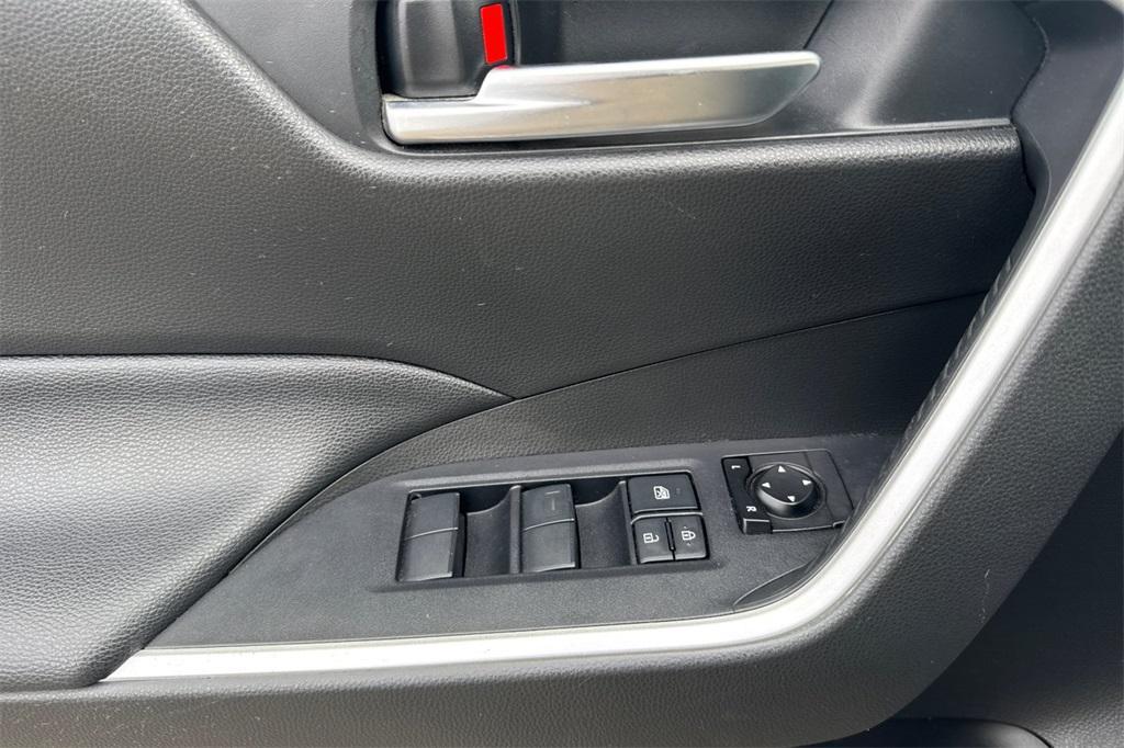 used 2020 Toyota RAV4 Hybrid car, priced at $18,992