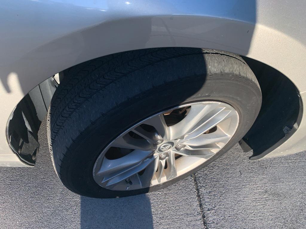 used 2017 Toyota Camry Hybrid car, priced at $19,998