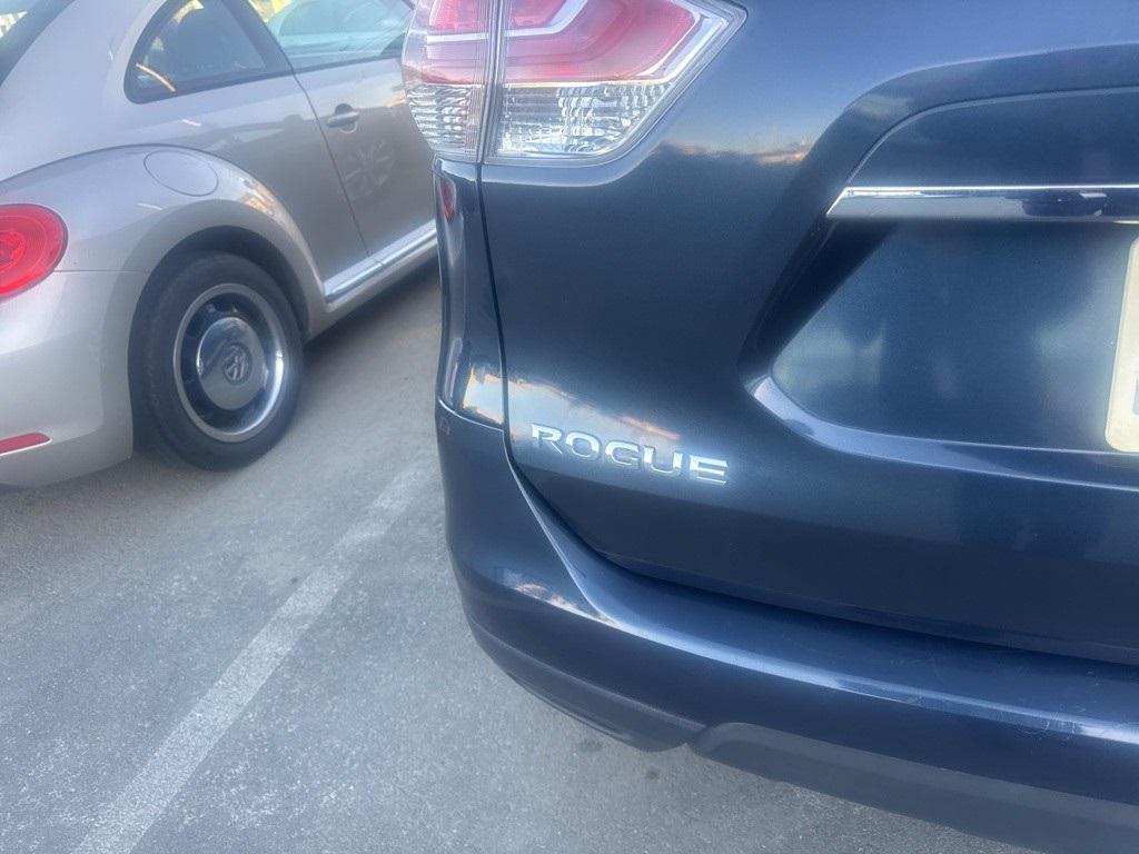 used 2015 Nissan Rogue car, priced at $12,991