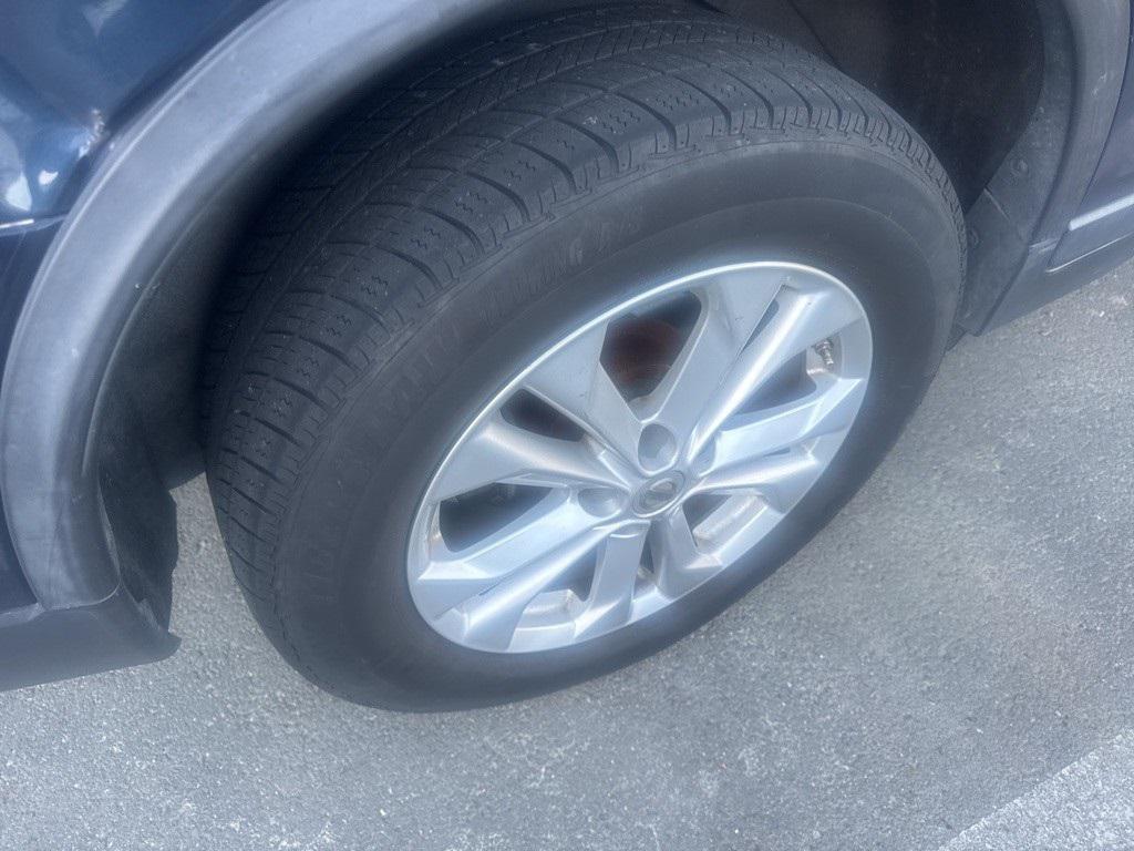 used 2015 Nissan Rogue car, priced at $12,991