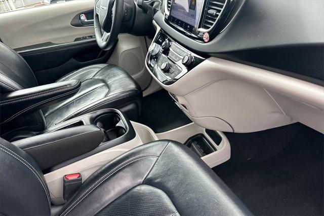 used 2022 Chrysler Pacifica car, priced at $21,644