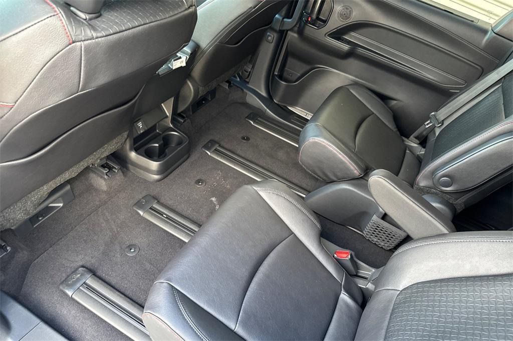 new 2025 Toyota Sienna car, priced at $51,254