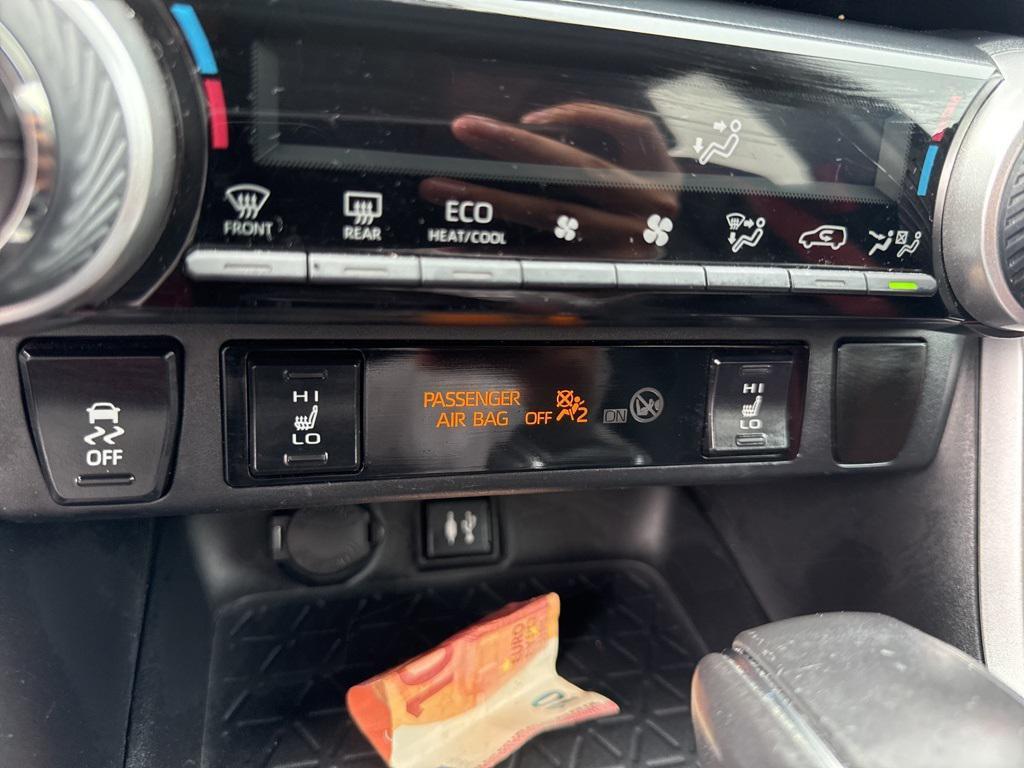used 2019 Toyota RAV4 car, priced at $26,806
