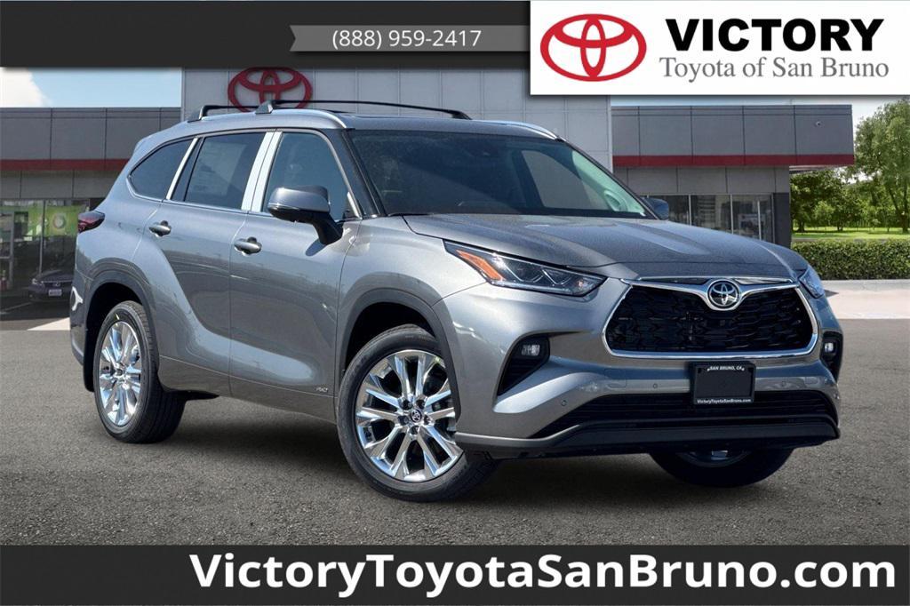 new 2025 Toyota Highlander Hybrid car, priced at $54,823