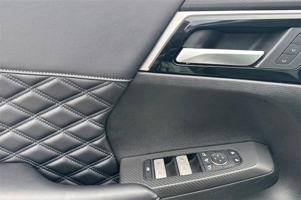 used 2024 Mitsubishi Outlander PHEV car, priced at $32,369