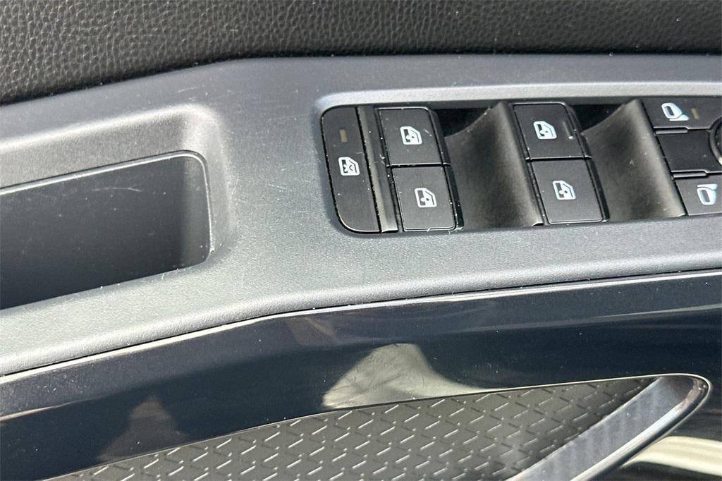 used 2024 Nissan Pathfinder car, priced at $28,042