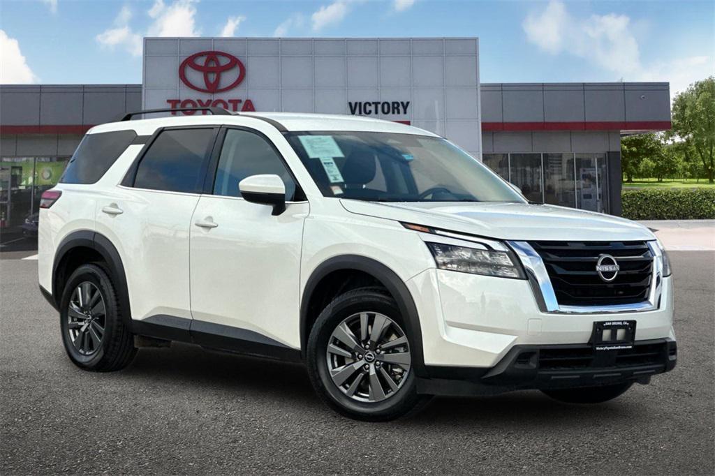 used 2024 Nissan Pathfinder car, priced at $28,042