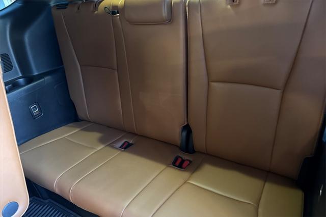 used 2021 Toyota Highlander car, priced at $39,893