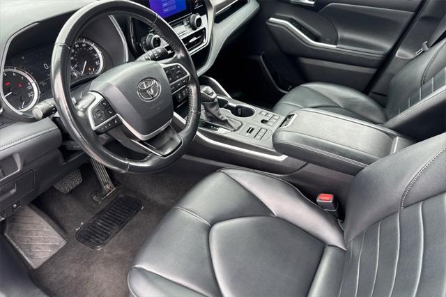 used 2023 Toyota Highlander car, priced at $37,140