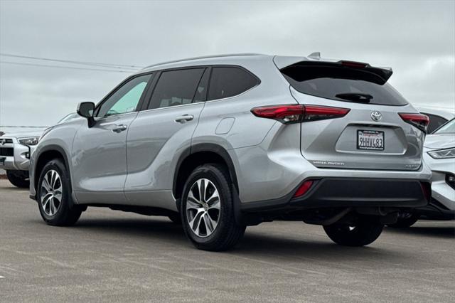 used 2023 Toyota Highlander car, priced at $37,140