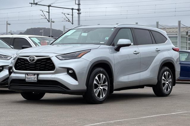 used 2023 Toyota Highlander car, priced at $37,140