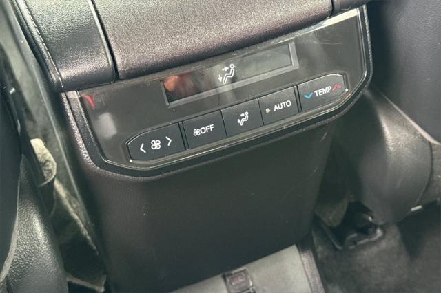 used 2023 Toyota Highlander car, priced at $37,140