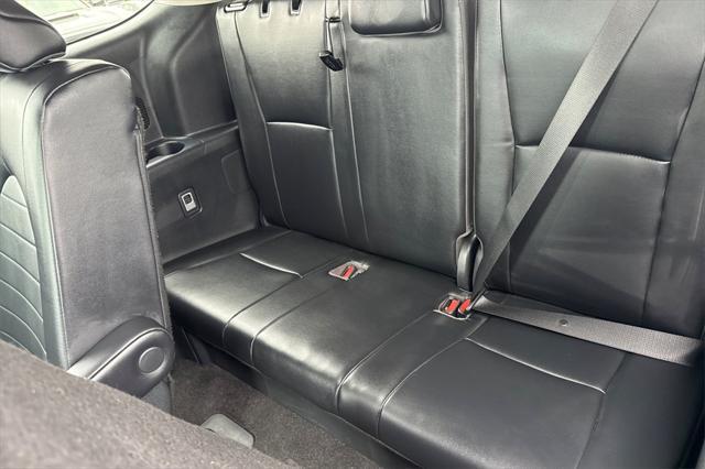 used 2023 Toyota Highlander car, priced at $37,140