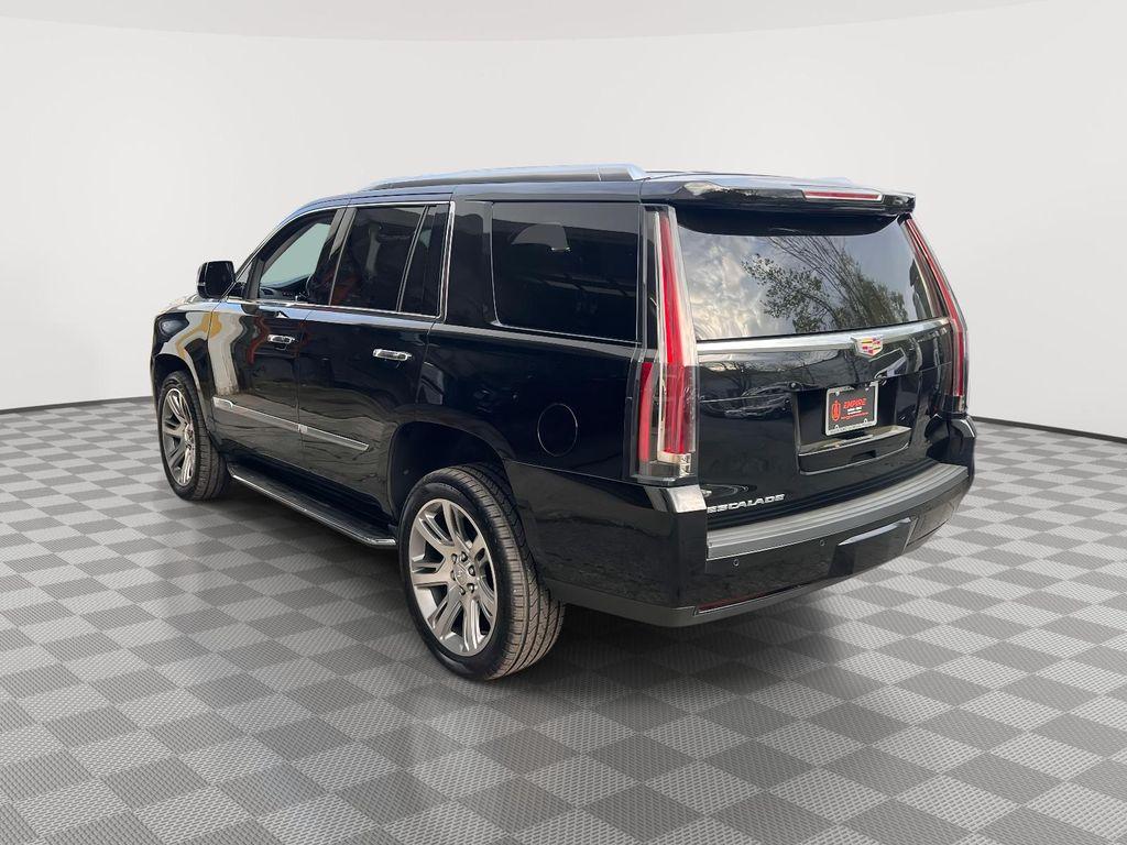 used 2020 Cadillac Escalade car, priced at $37,662