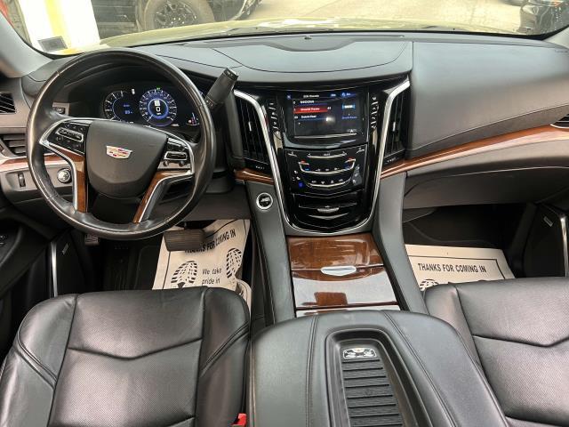 used 2020 Cadillac Escalade car, priced at $37,662