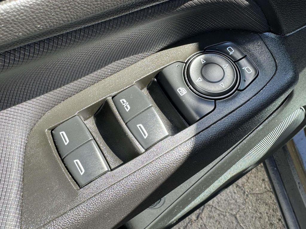 used 2024 Chevrolet Equinox car, priced at $25,574