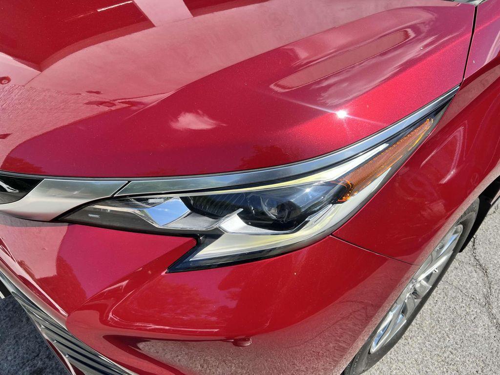 used 2022 Toyota Sienna car, priced at $46,660