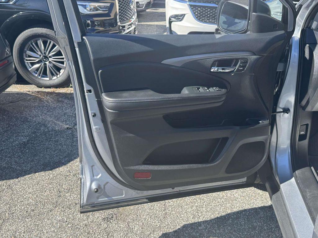 used 2023 Honda Ridgeline car, priced at $30,999
