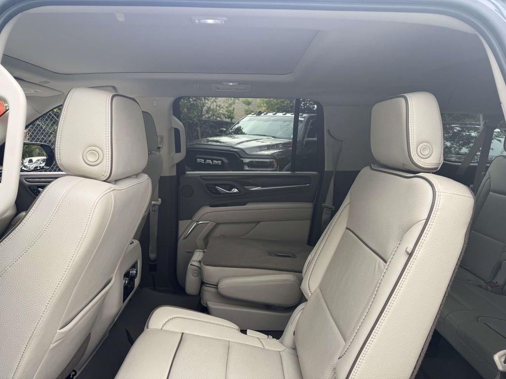 used 2021 GMC Yukon XL car, priced at $52,999