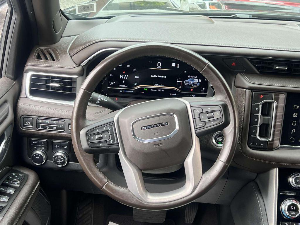 used 2022 GMC Yukon XL car, priced at $52,693
