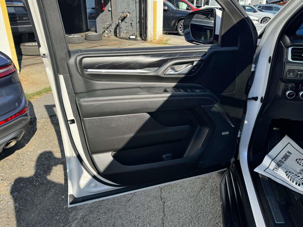 used 2021 GMC Yukon XL car, priced at $53,774