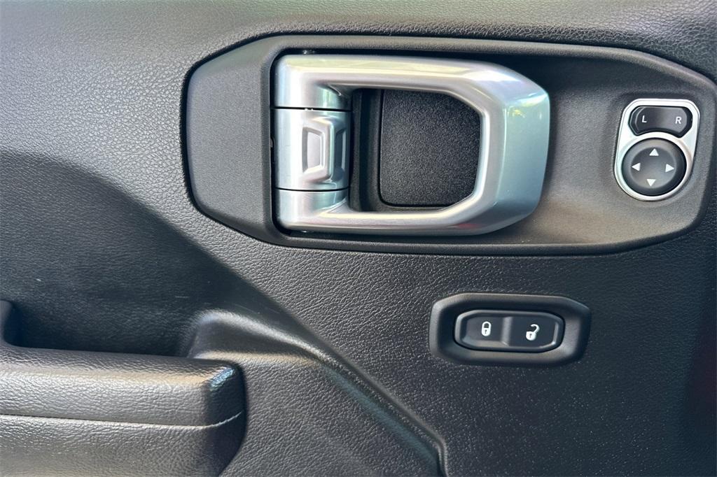 used 2022 Jeep Gladiator car, priced at $51,991