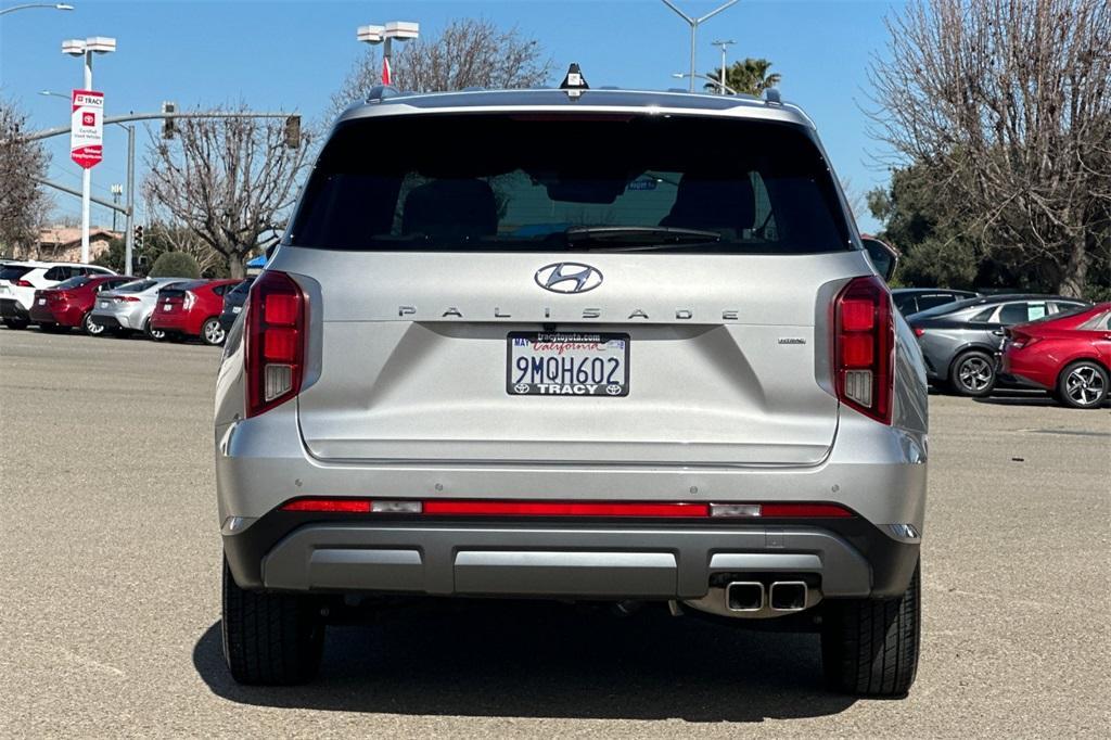 used 2024 Hyundai Palisade car, priced at $35,991