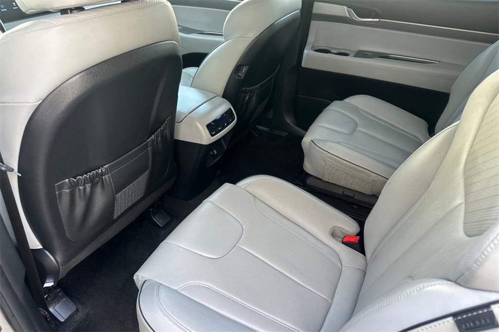 used 2024 Hyundai Palisade car, priced at $35,991
