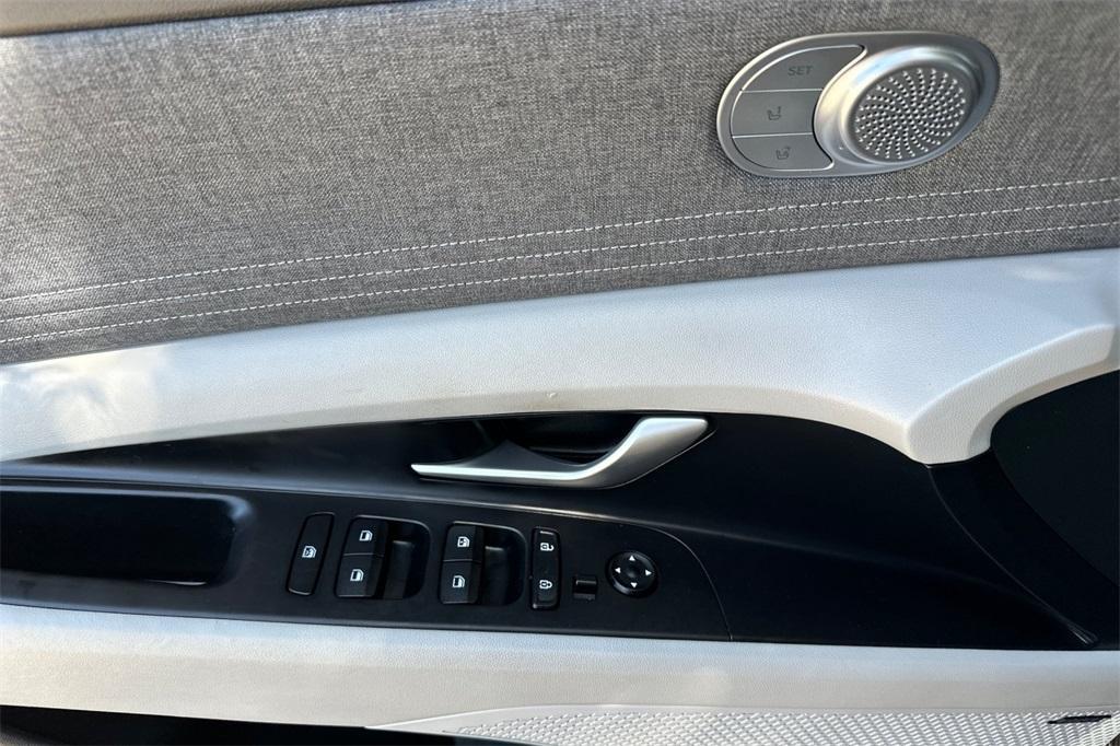 used 2023 Hyundai ELANTRA HEV car, priced at $23,991
