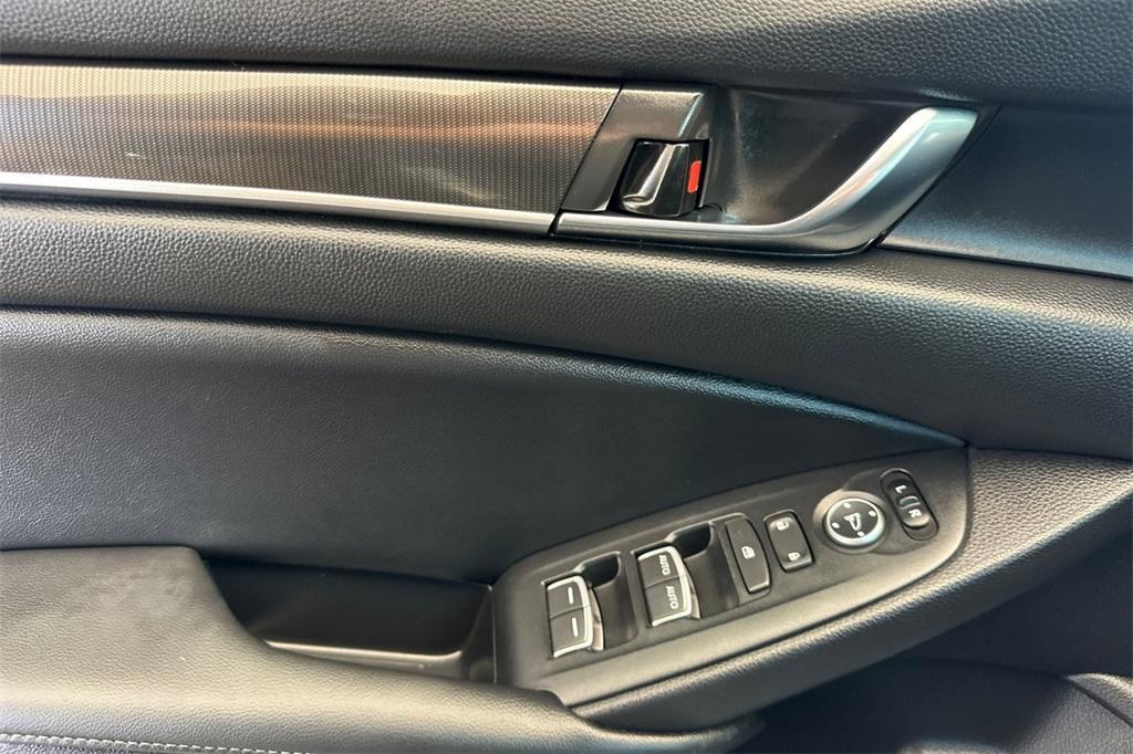 used 2022 Honda Accord Hybrid car, priced at $27,991