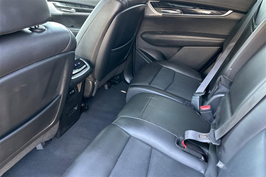 used 2023 Cadillac XT6 car, priced at $34,991