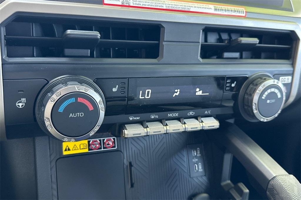 new 2025 Toyota Tacoma car
