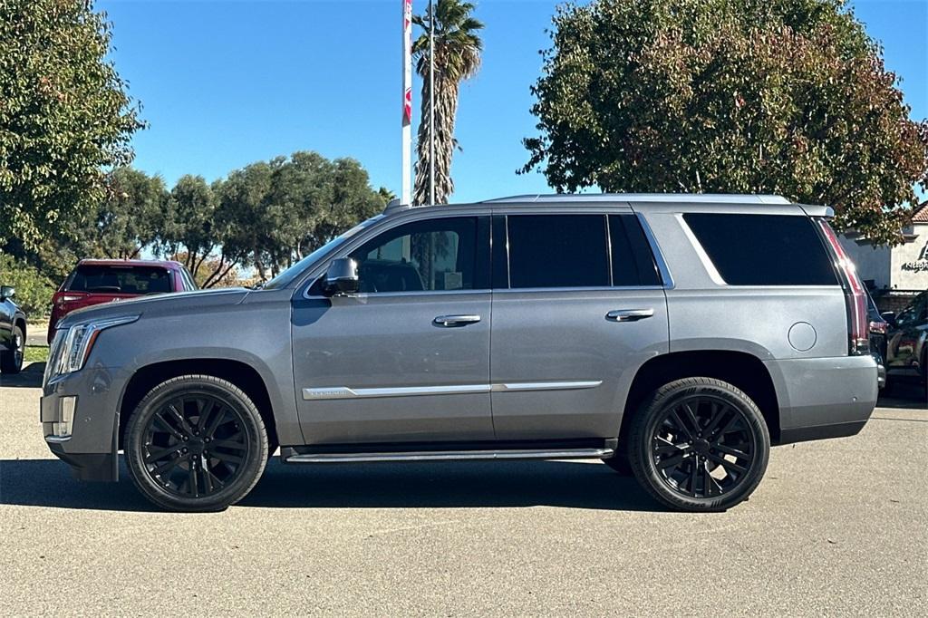 used 2020 Cadillac Escalade car, priced at $43,991