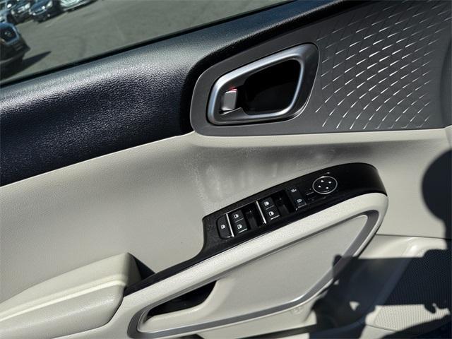 used 2022 Kia Soul car, priced at $19,587